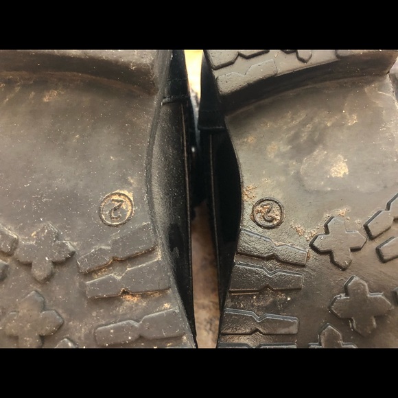 Kids vintage plaid knit black lace up fall/winter ankle boots. - Picture 3 of 3